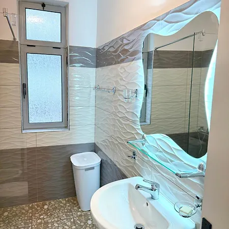Апартаменты Pogradec Apartment *