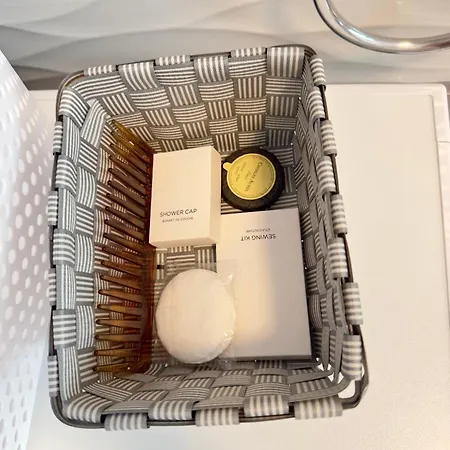 Pogradec Apartment * 포그라데츠